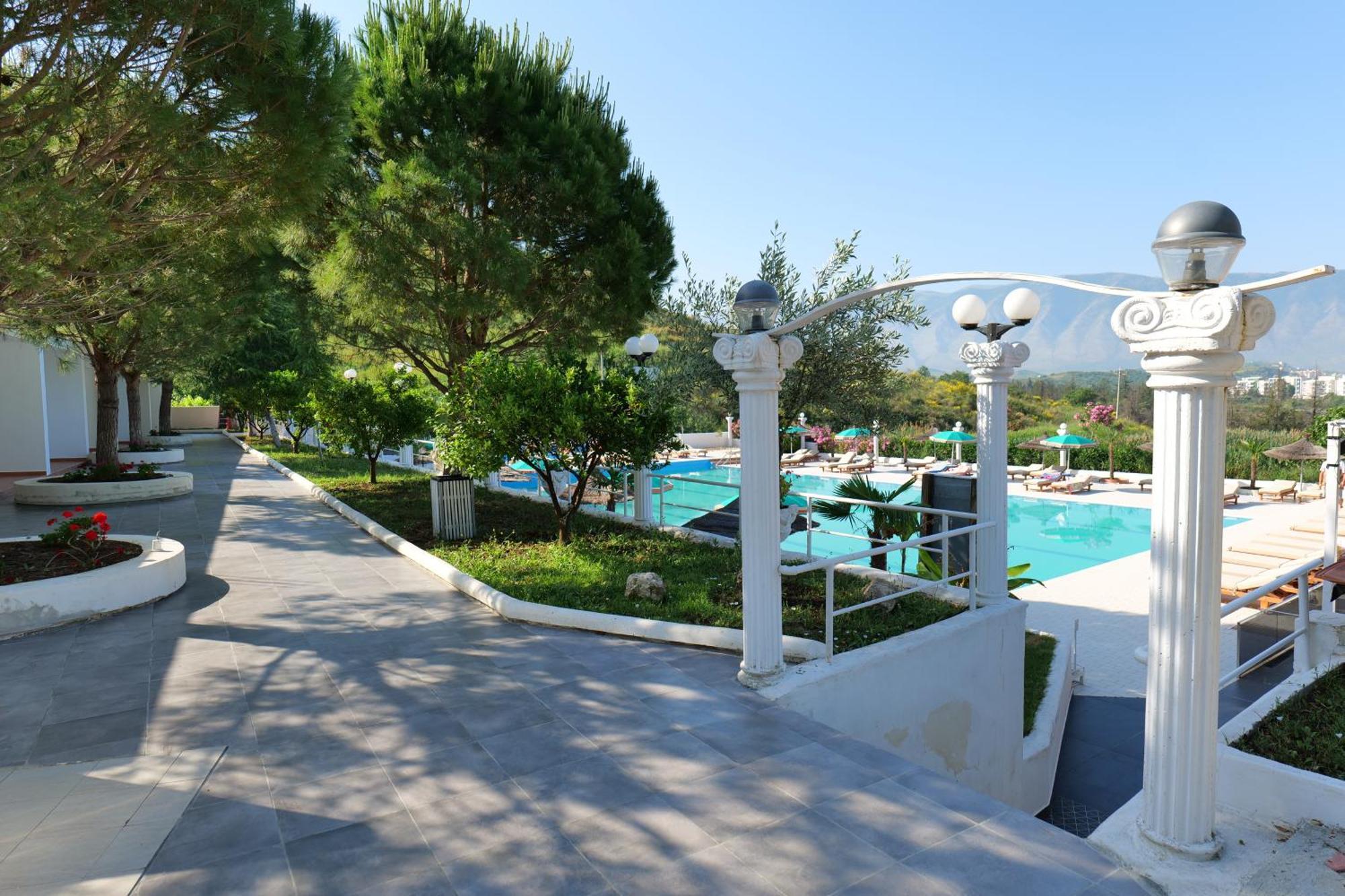 Edva Resort Radhimë 외부 사진