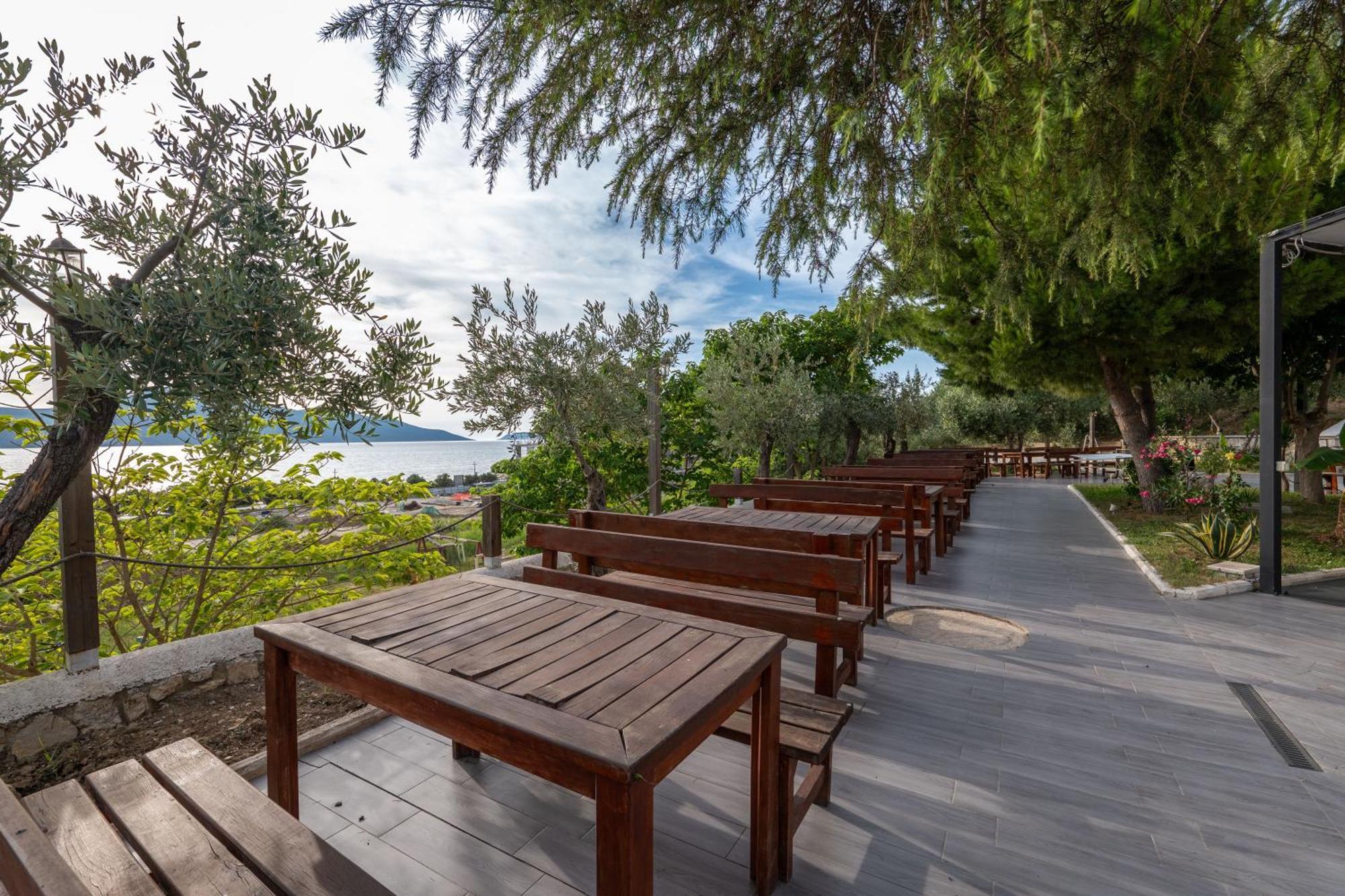 Edva Resort Radhimë 외부 사진