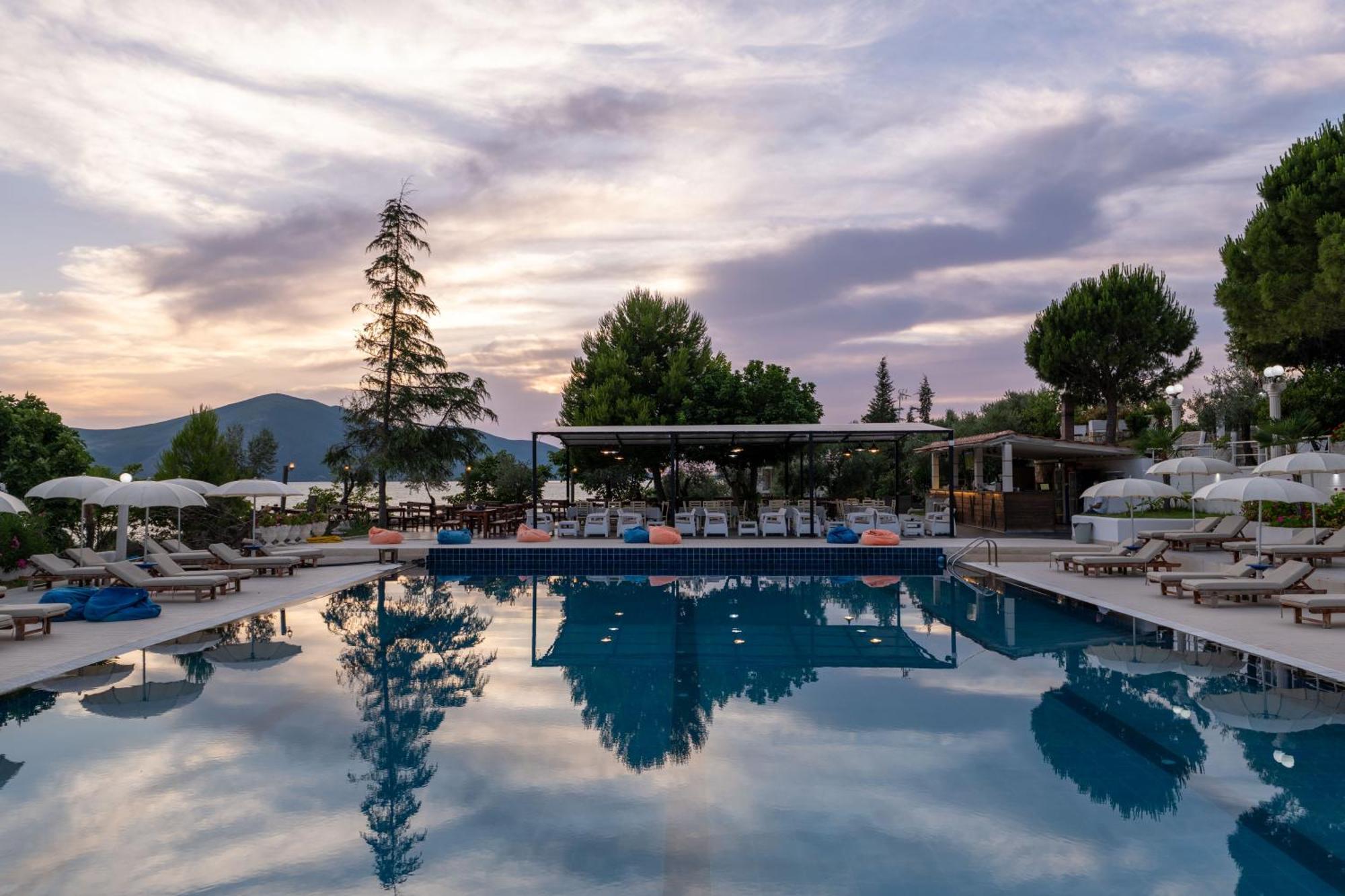 Edva Resort Radhimë 외부 사진