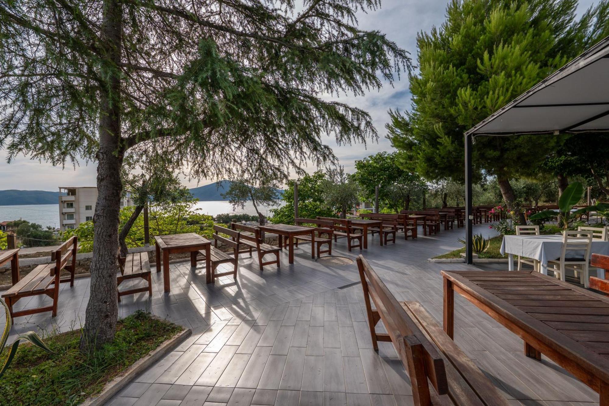 Edva Resort Radhimë 외부 사진