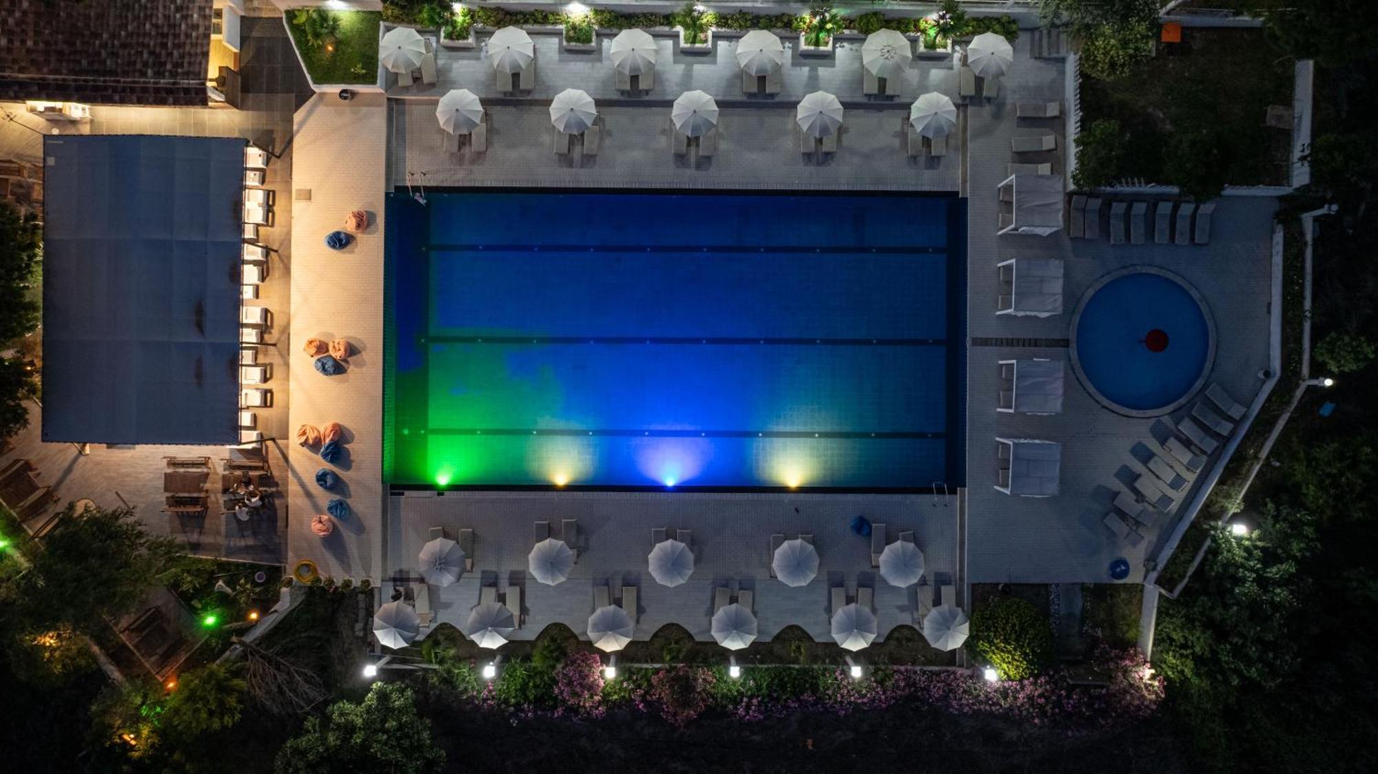 Edva Resort Radhimë 외부 사진