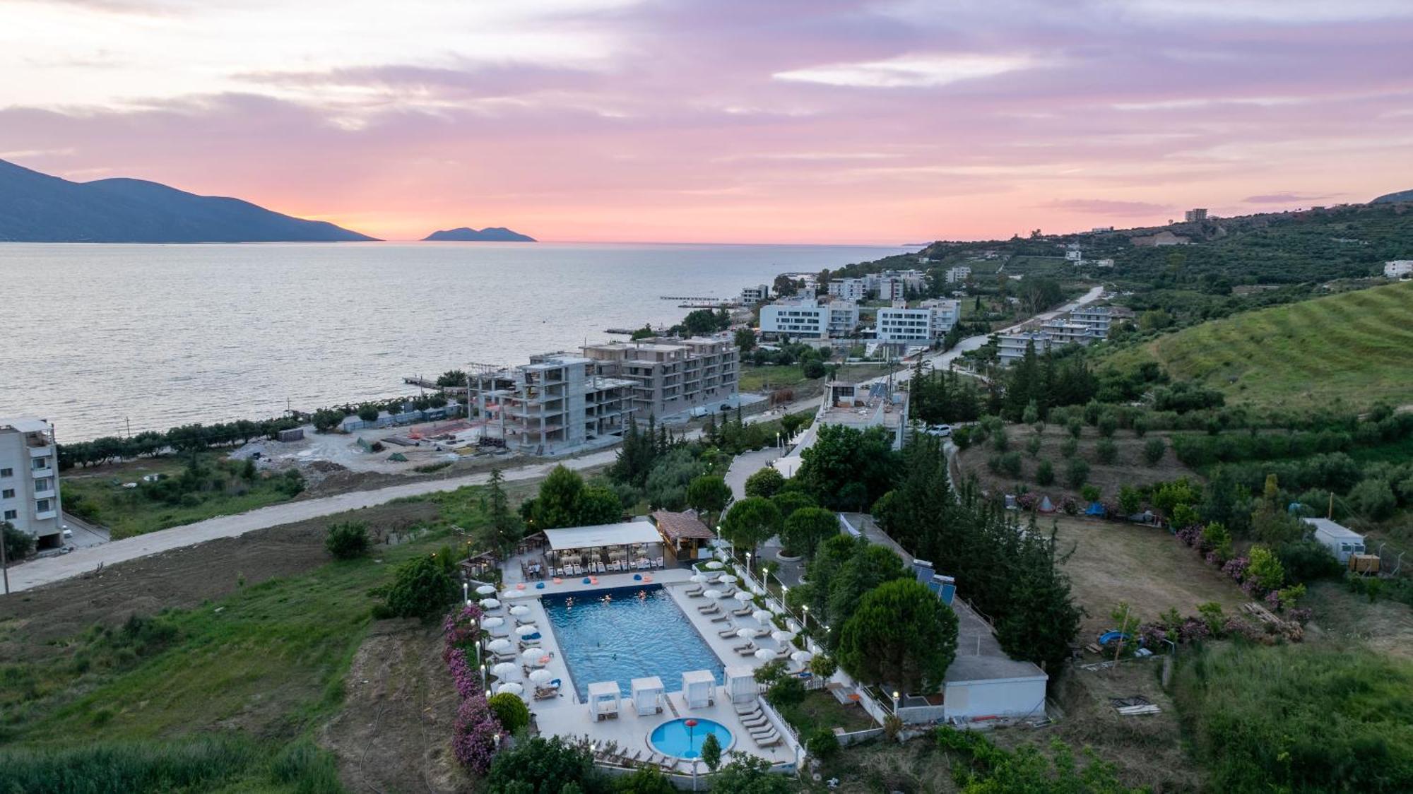Edva Resort Radhimë 외부 사진