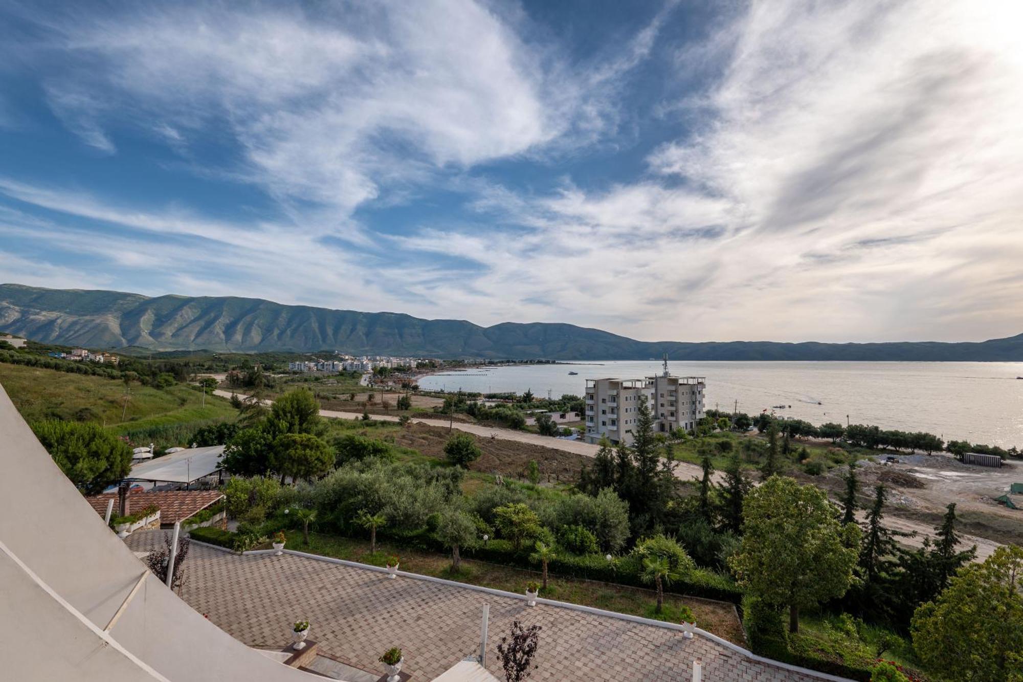 Edva Resort Radhimë 외부 사진